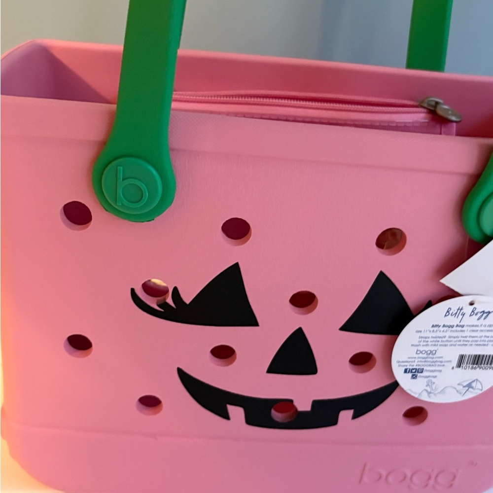 BOGG BAG Pink Tote with Green Handles - Halloween Jack-O'-Lantern Cutout - Picture 2 of 7